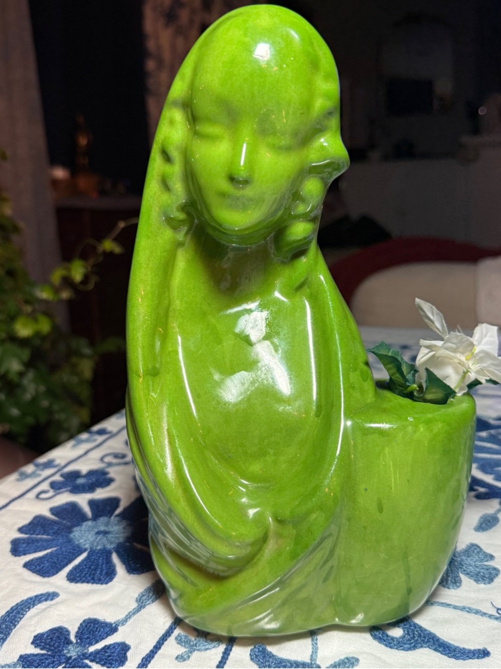 VTG MCM Mary Ceramic Green Art Virgin Mary Praying Madonna Figurine Statue Vase